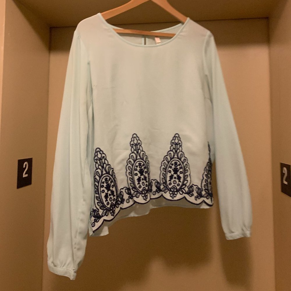 XHILARATION TOP BOHO BLOUSE